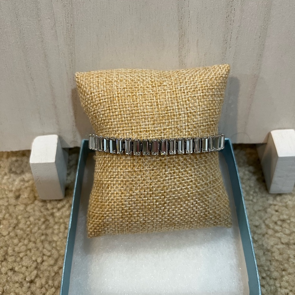 Jet Set Bracelet